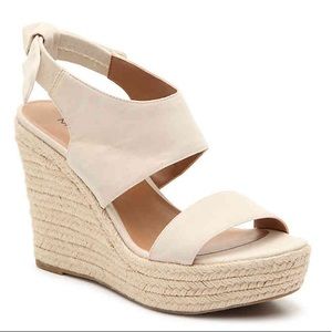 Beige Moda Spana wedges